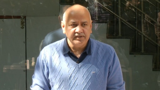 Sisodia hit back at LG's claim to revive around 126 posts of principals in Delhi government-run schools(Twitter/AAP)