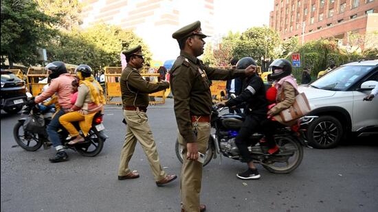 Noida, India- February 05, 2023: Noida police has imposed section 144 of CrPC in the district from February 4 to 28 in view of the upcoming festivals and expected increase in Covid cases. Officials instructed that during the period drones are not allowed to fly within a kilometre of government offices and loudspeakers or worship in public places will be disallowed, in Noida, India, on Sunday, February 05, 2023. (Photo by Sunil Ghosh / Hindustan Times) To go with Snehil’s story