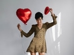 This Valentine's Day, opt for a chic look and an easy-breezy dress.