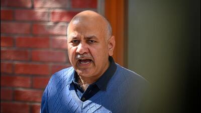 Delhi deputy chief minister Manish Sisodia addresses a press conference at his residence on Mathura Road in New Delhi on Sunday. (Sanchit Khanna/HT Photo) Delhi deputy chief minister Manish Sisodia addresses a press conference at his residence on Mathura Road in New Delhi on Sunday. (Sanchit Khanna/HT Photo)