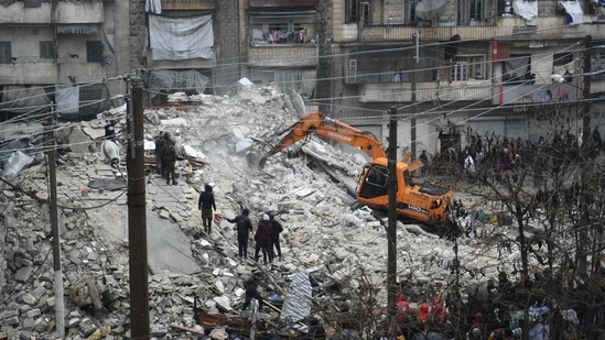 7.8 magnitude earthquake devastates Turkey and Syria, 1900 casualties ...