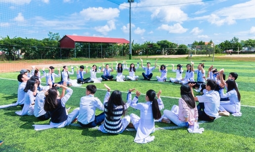 Yoga for students: 7 best exercises to tackle exam stress (Photo by THIS IS ZUN on Pexels)