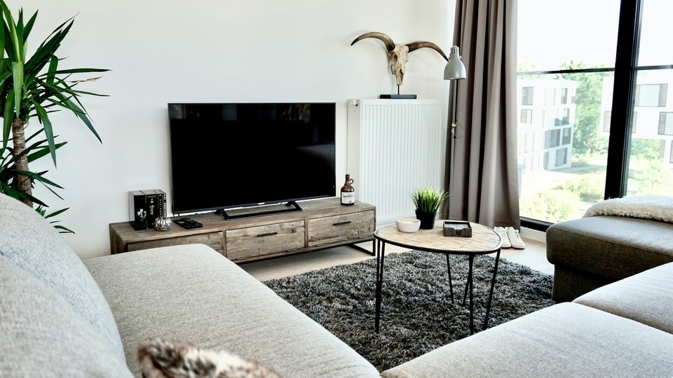 Amazon Summer Sale 2023: Enjoy entertainment with deals on Hisense TVs