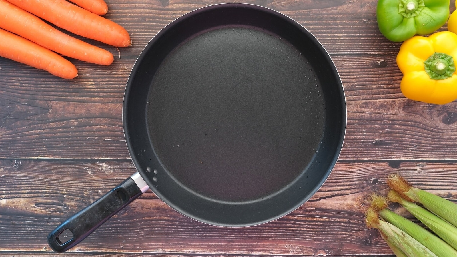 MSMK 8 inch Nonstick Frying pan with Lid Small, Egg Burnt also Non