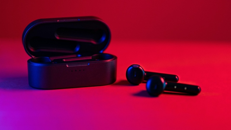 earbuds price in 2023