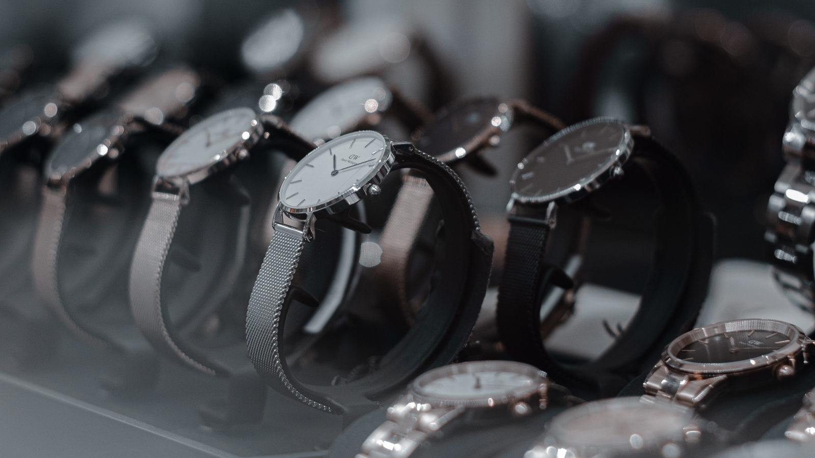 10 Best Titan Watches For Men - Buylisis - Medium