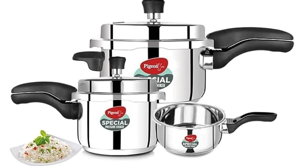 Amazon Sale Offers: More than 55% off on pressure cookers