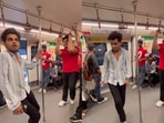 Delhi: Snapshot of the man dancing inside the metro.(Instagram/@laughwithsachin) Delhi: Snapshot of the man dancing inside the metro.(Instagram/@laughwithsachin)