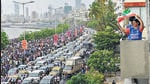 Traffic jam after cricket enthusiast gathered for Team India's victory parade outside Wankhade Stadium on Thursday. (Anshuman Poyrekar/HT Photo)