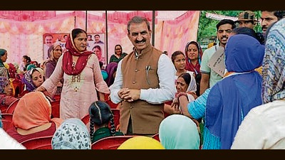 CM Sukhvinder Sukhu and leader of Opposition Jai Ram Thakur have targeted each other during campaigning. (HT Photo) CM Sukhvinder Sukhu and leader of Opposition Jai Ram Thakur have targeted each other during campaigning. (HT Photo)