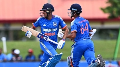 India's Yashasvi Jaiswal (R) and Shubman Gill (L) (AFP) India's Yashasvi Jaiswal (R) and Shubman Gill (L) (AFP)
