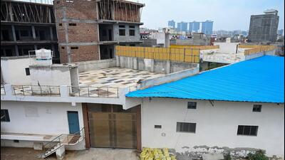 The building, which is spread over 1000 yards, has large iron gates guarding it, and a small alley beside it leads to living quarters, where the caretakers or volunteers, commonly known as ‘sevakars’, reside. (Sunil Ghosh/HT Photo) The building, which is spread over 1000 yards, has large iron gates guarding it, and a small alley beside it leads to living quarters, where the caretakers or volunteers, commonly known as ‘sevakars’, reside. (Sunil Ghosh/HT Photo)