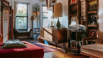 Have a look at this shopping guide to style your home with retro furniture. (Pexels) Have a look at this shopping guide to style your home with retro furniture. (Pexels)