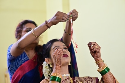 Marathi brides usually wear green bangles. Marathi brides usually wear green bangles.