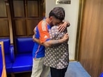Virat Kohli shares a warm embrace with his childhood coach. (Instagram)