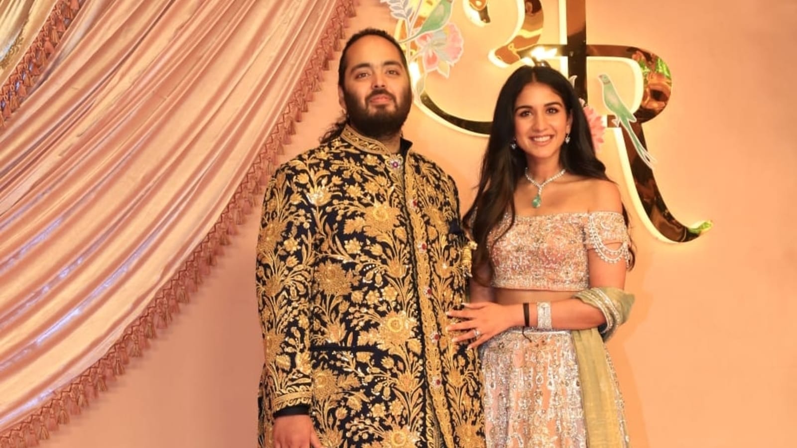 Anant Ambani, Radhika Merchant sangeet: Groom rocks a ponytail, bride shines in stunning lehenga | Fashion Trends