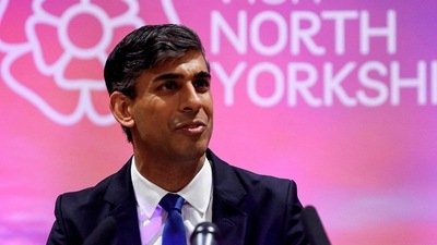 Britain's main opposition Labour party looks set for a landslide election win, exit polls indicated, with Keir Starmer replacing Rishi Sunak as prime minister, ending 14 years of Conservative rule. (AFP) Britain's main opposition Labour party looks set for a landslide election win, exit polls indicated, with Keir Starmer replacing Rishi Sunak as prime minister, ending 14 years of Conservative rule. (AFP)