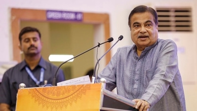 Union Minister Nitin Gadkari speaks during a party's Special Executive Meeting, in Bengaluru on Thursday. (PTI) Union Minister Nitin Gadkari speaks during a party's Special Executive Meeting, in Bengaluru on Thursday. (PTI)