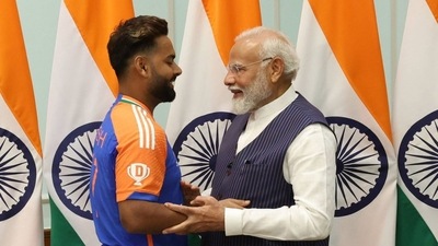 Rishabh Pant and PM Narendra Modi shared a moment during the felicitation ceremony after T20 World Cup, (X Image) Rishabh Pant and PM Narendra Modi shared a moment during the felicitation ceremony after T20 World Cup, (X Image)