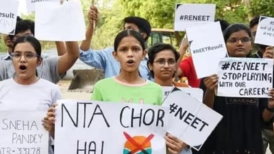 Students protest outside the Ministry of Education over the issues of NEET exam (File Photo) Students protest outside the Ministry of Education over the issues of NEET exam (File Photo)