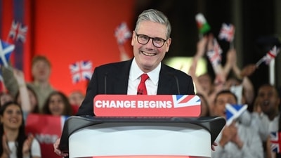 Britain's Labour Party leader Keir Starmer delivers a speech during a victory rally at the Tate Modern in London early on July 5, 2024. (AFP) Britain's Labour Party leader Keir Starmer delivers a speech during a victory rally at the Tate Modern in London early on July 5, 2024. (AFP)
