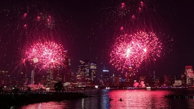 The Macy's 4th of July Firework Show is seen over the Empire State Building and the New York City skyline, as it is seen from Hoboken, New Jersey, U.S., July 4, 2024. (REUTERS / Eduardo Munoz)