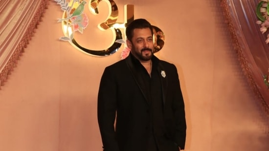 Salman Khan still in Bigg Boss mode? Just kidding, he looks rather sharp.
