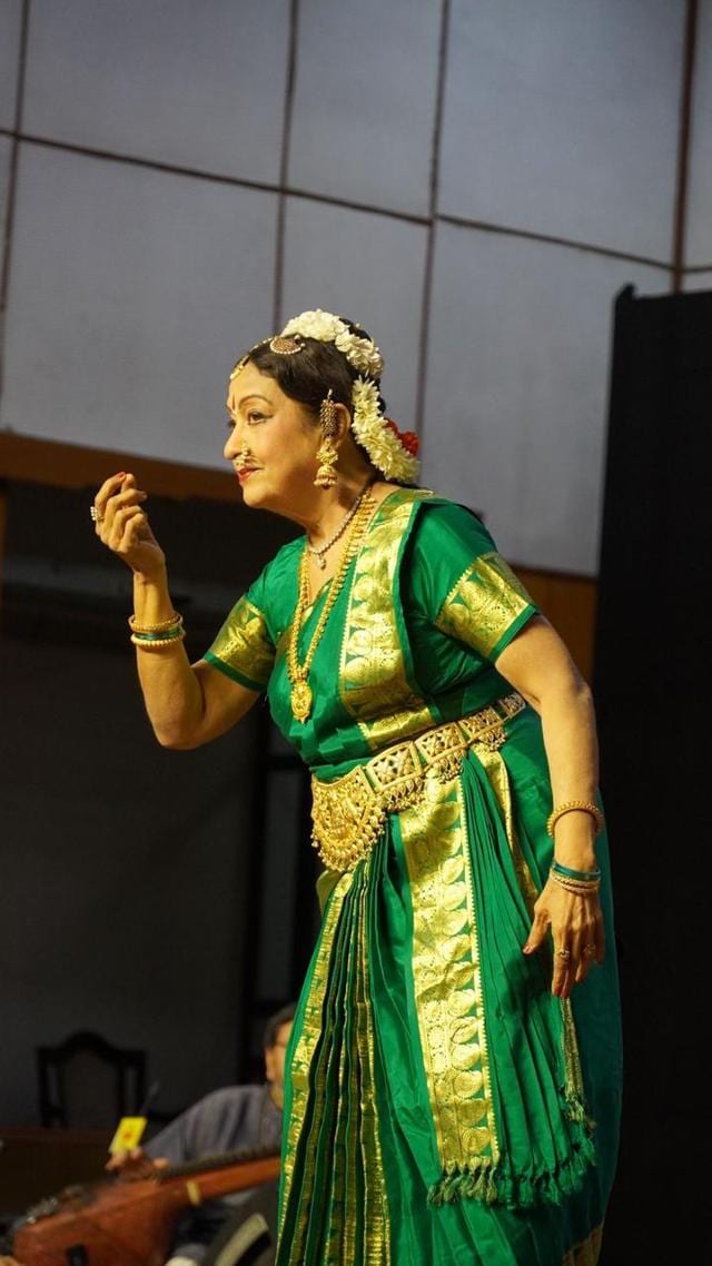 Bharata Natyam performance by Dr Padma Subramanyam (Courtesy SPIC MACAY) Bharata Natyam performance by Dr Padma Subramanyam (Courtesy SPIC MACAY)