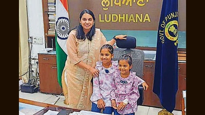 DC Sakshi Sawhney with Gurleen, 10, (L) and Komaldeep, 7, in the deputy commissioner’s office in Ludhiana on Saturday (HT Photo) DC Sakshi Sawhney with Gurleen, 10, (L) and Komaldeep, 7, in the deputy commissioner’s office in Ludhiana on Saturday (HT Photo)