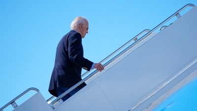 President Joe Biden boards Air Force One to depart at Dane County Regional Airport in Madison, Wis., following a campaign visit, Friday, July 5, 2024. (AP Photo/Manuel Balce Ceneta) (AP)