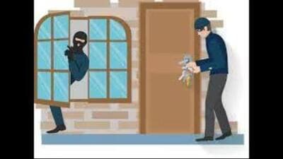 The inspector urged the locals to get police verification done for domestic help, tenants and labourers to avoid any untoward situation (HT File) The inspector urged the locals to get police verification done for domestic help, tenants and labourers to avoid any untoward situation (HT File)
