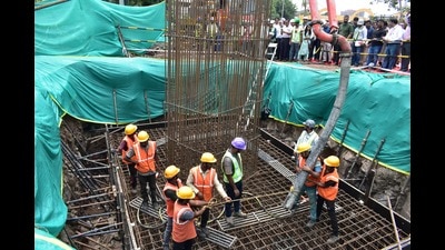 The project, expected to be completed in 130 weeks, will include four stations: Chinchwad, Akurdi, Nigdi, and Bhakti-Shakti, with the viaduct comprising 1181 segments and 151 spans. (HT PHOTO)