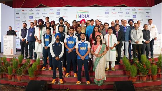 Members of the Indian Olympic contingent (IOA)