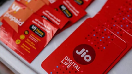 The three major mobile networking companies – Airtel, Jio and Vodafone Idea – recently announced an increase in tariff plans which came into effect from July 3 and 4 (Representative Photo)