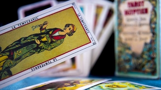 Read on to find out your Tarot reading for the coming week.