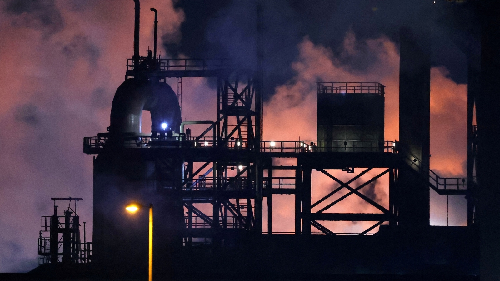 Preventing Tata Steel job losses a major priority for UK’s new government, union suspends strikes