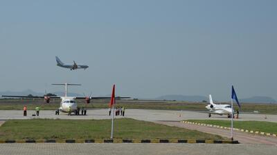 Chief Minister Eknath Shinde approved the extension of the runway at the airport. (REPRESENTATIVE PIC) Chief Minister Eknath Shinde approved the extension of the runway at the airport. (REPRESENTATIVE PIC)