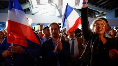 The lack of majority for any single alliance plunged France into political and economic turmoil. (Reuters)