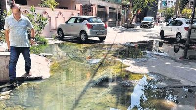 Bengaluru Rural MP Dr CN Manjunath urged the Karnataka government to declare dengue as a state medical emergency. (HT Photo) Bengaluru Rural MP Dr CN Manjunath urged the Karnataka government to declare dengue as a state medical emergency. (HT Photo)