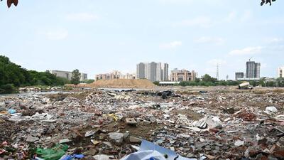 The chief secretary said that he will hold a weekly meeting with citizens of Gurugram to review the ongoing sanitation work (Parveen Kumar/HT Photo) The chief secretary said that he will hold a weekly meeting with citizens of Gurugram to review the ongoing sanitation work (Parveen Kumar/HT Photo)