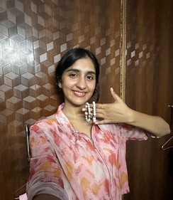 Avani Thakur, a second year student of Dayal Singh College plans on celebrating forgiveness day by going out on a lunch with her best friends and gifting them these bands. Avani Thakur, a second year student of Dayal Singh College plans on celebrating forgiveness day by going out on a lunch with her best friends and gifting them these bands.