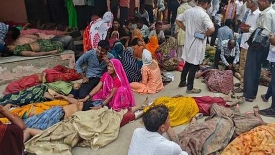 121 people were killed in Hathras stampede incident (AP Photo)(HT_PRINT) 121 people were killed in Hathras stampede incident (AP Photo)(HT_PRINT)