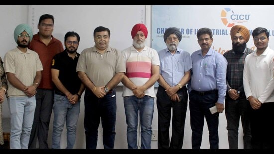 Participants and CICU officials during the session. (HT Photo)