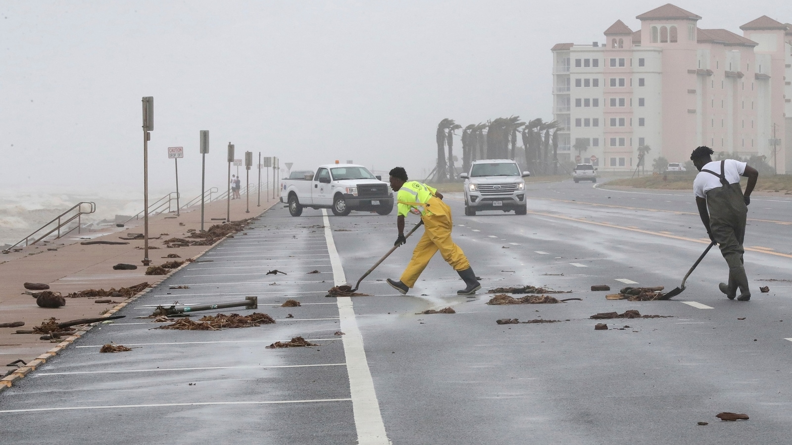 Hurricane Beryl: Strong Winds, Heavy Rains Wreak Havoc In Texas As ...