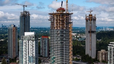 Bengaluru’s housing sales recovered ground in Q2 2024 to register net positive growth of 4% in H1 2024 (Representational photo) (Bloomberg) Bengaluru’s housing sales recovered ground in Q2 2024 to register net positive growth of 4% in H1 2024 (Representational photo) (Bloomberg)