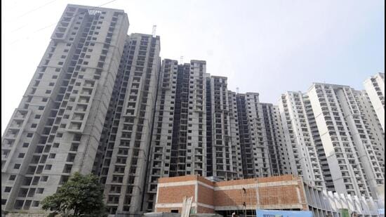 Yeida realised that the resolution plan submitted by ACE was not in the authority’s best interests, prompting them to file plea in NCLAT. Since then, the case has remained pending thereby delaying the project. (Sunil Ghosh/HT Photo) Yeida realised that the resolution plan submitted by ACE was not in the authority’s best interests, prompting them to file plea in NCLAT. Since then, the case has remained pending thereby delaying the project. (Sunil Ghosh/HT Photo)