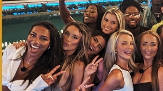 Love Island UK Season 11 cast.