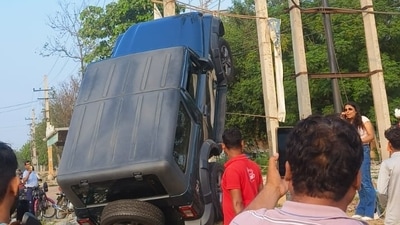 Thar SUV gets hit by speeding car, goes up electric pole on Gurugram Thar SUV gets hit by speeding car, goes up electric pole on Gurugram