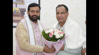 Haryana CM Nayab Singh Saini with the newly appointed state BJP chief Mohan Lal Badoli. (HT Photo)