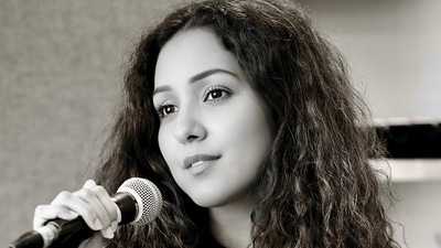 Neeti Mohan speaks about AI threat. Neeti Mohan speaks about AI threat.